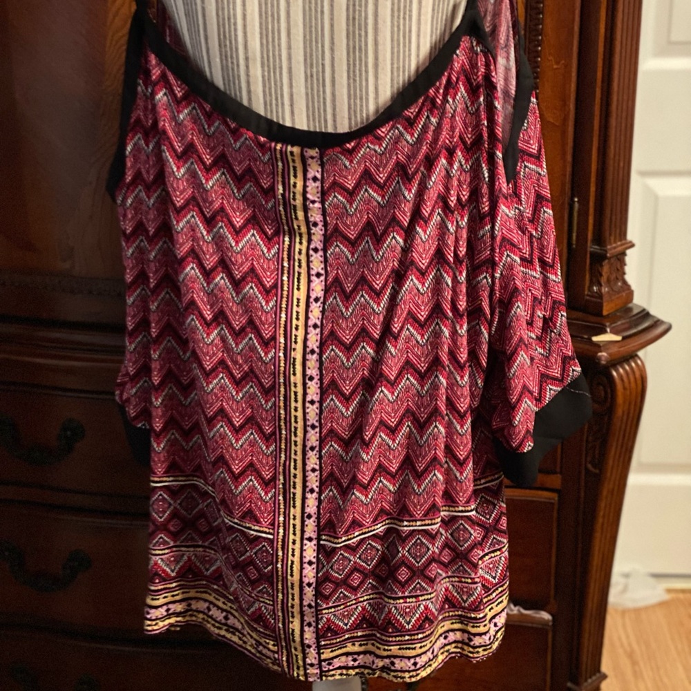 Cold shoulder top